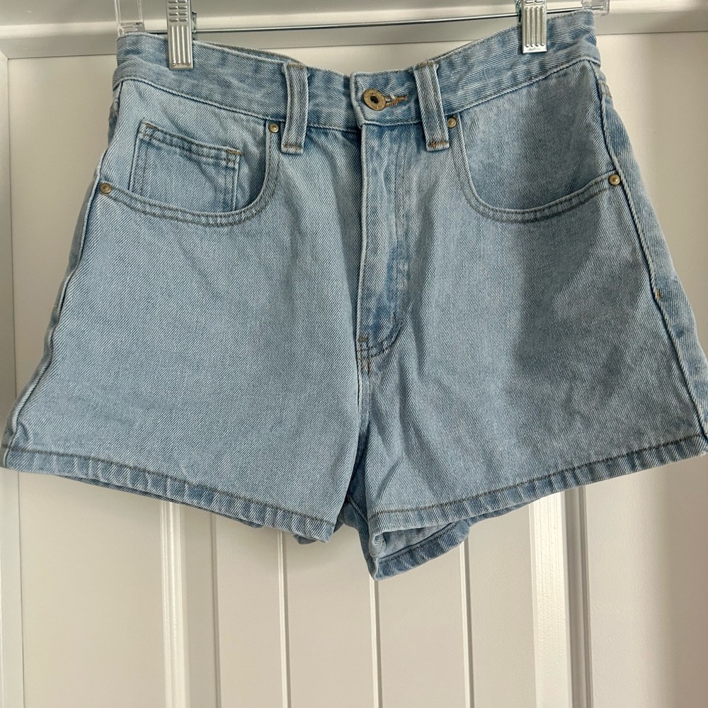 Cotton On High Rise Shorts, size US 4. Slightly worn, accurate to size